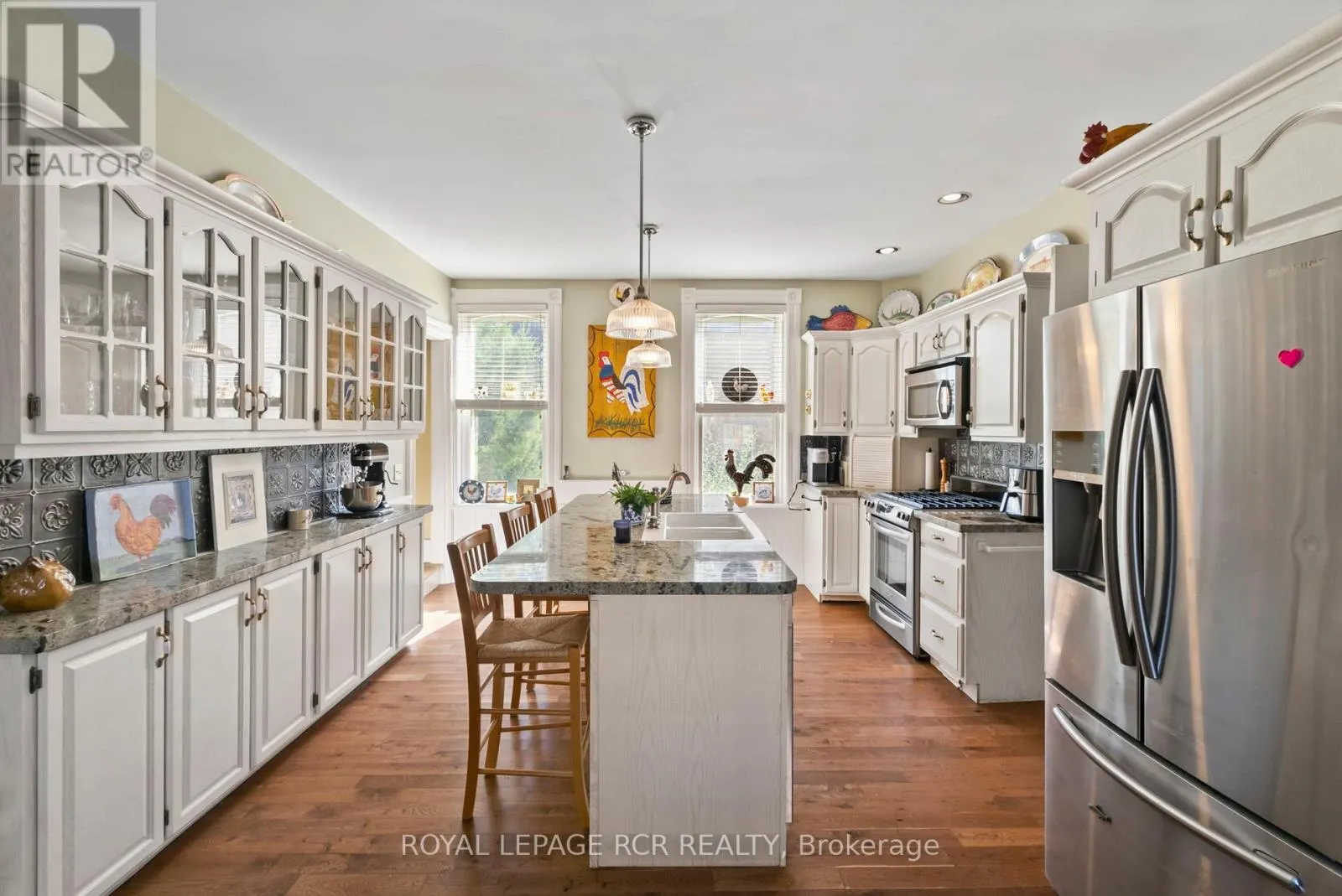 152 2ND AVENUE SW