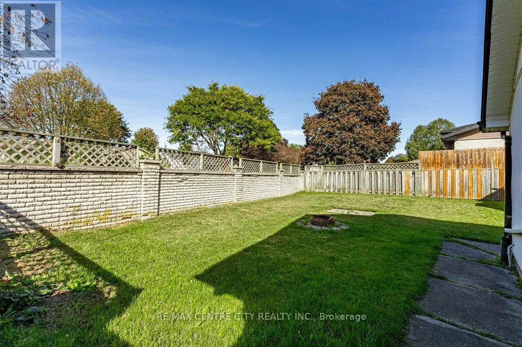 76 FITZROY PLACE