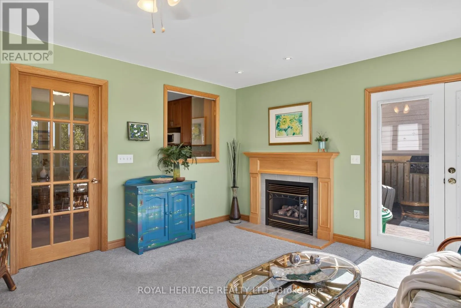 29 RIDEAU CRESCENT