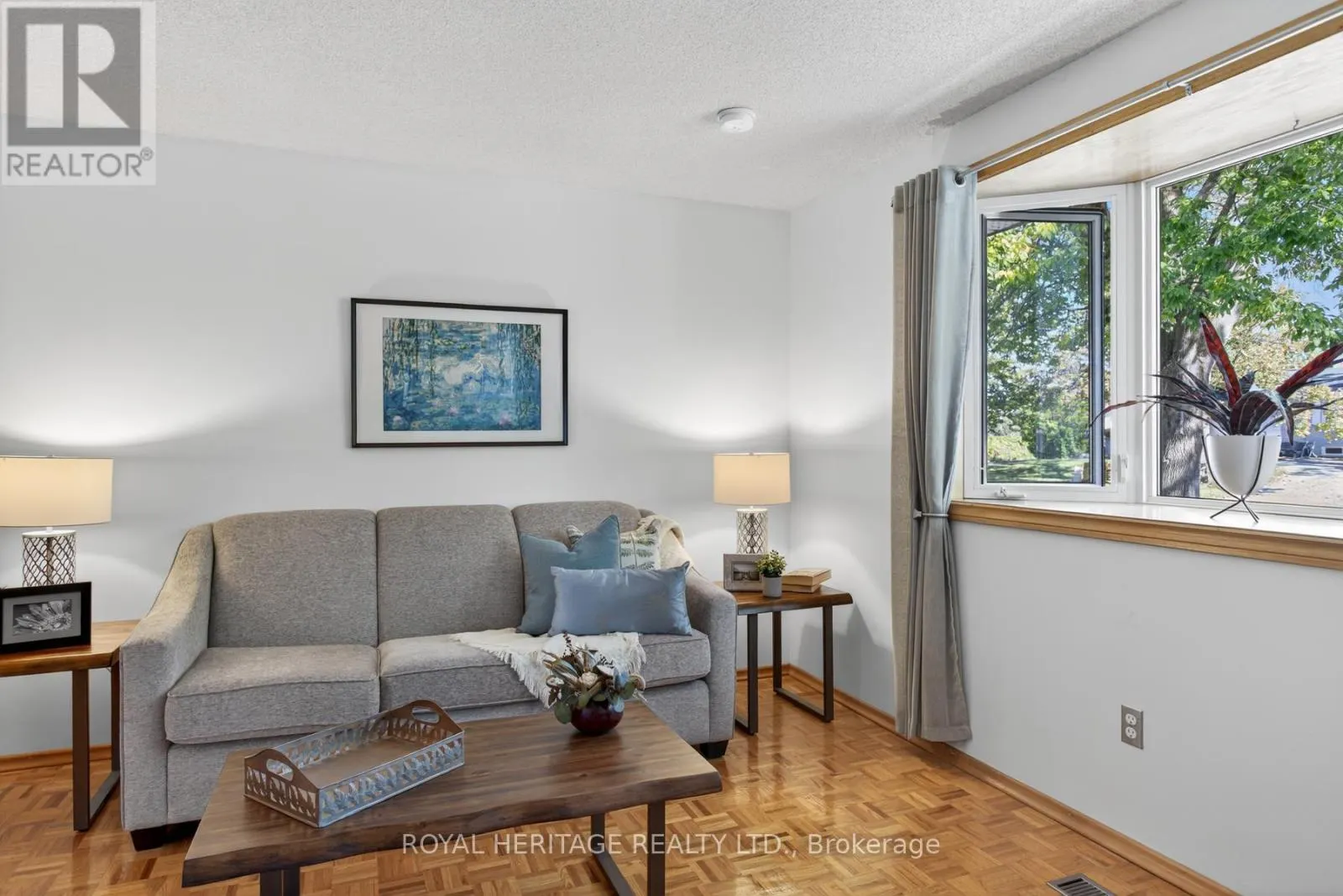29 RIDEAU CRESCENT