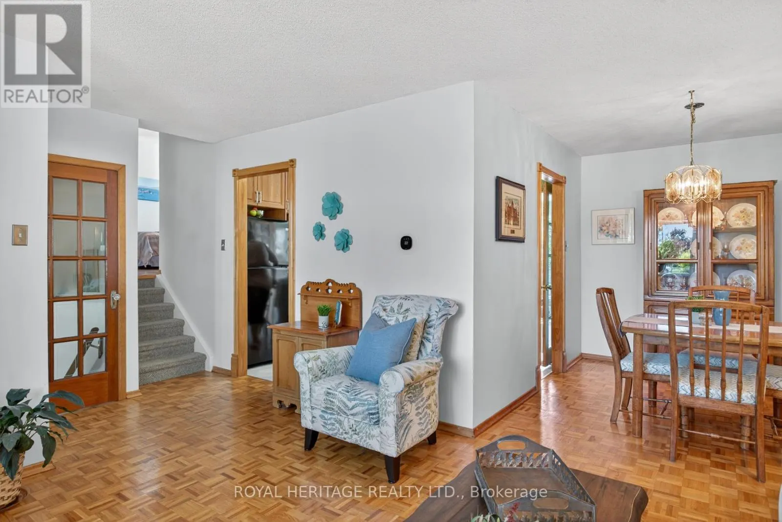 29 RIDEAU CRESCENT