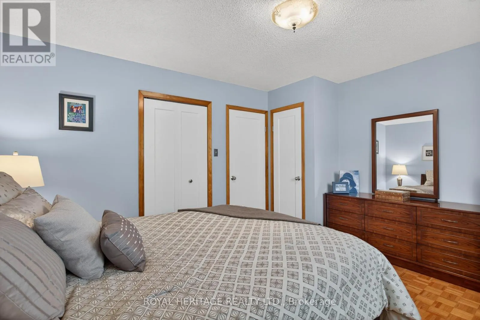 29 RIDEAU CRESCENT