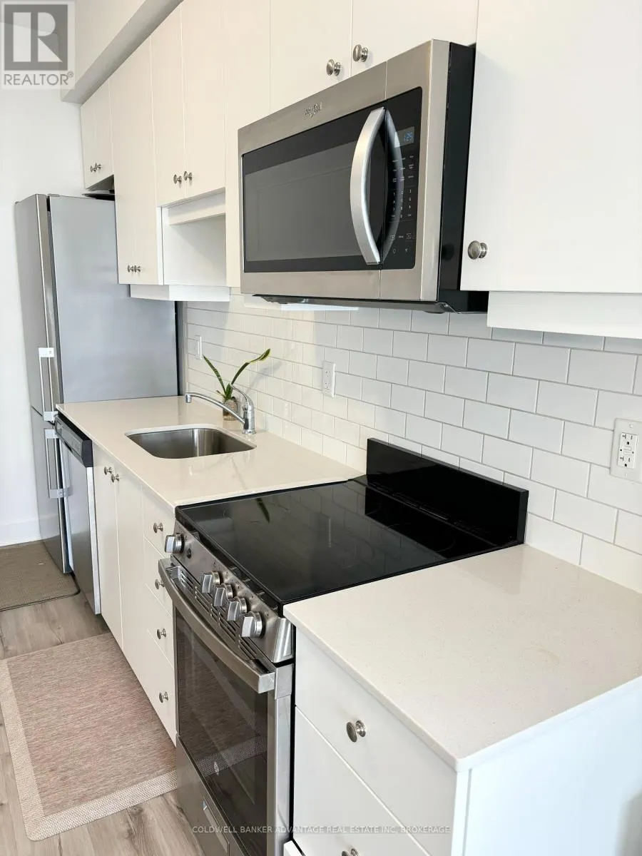 612 - 243 NORTHFIELD DRIVE, #612