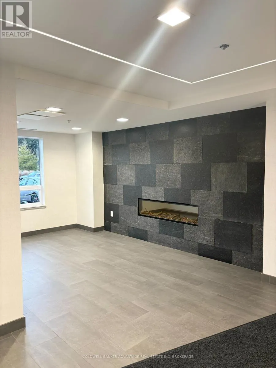 612 - 243 NORTHFIELD DRIVE, #612