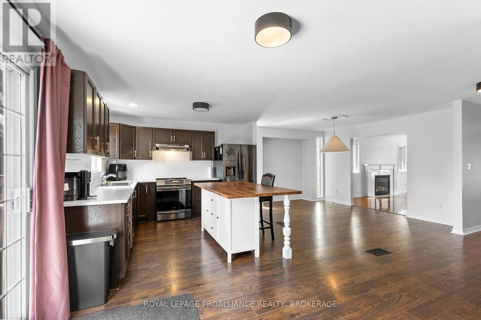 343 SUNRISE CRESCENT