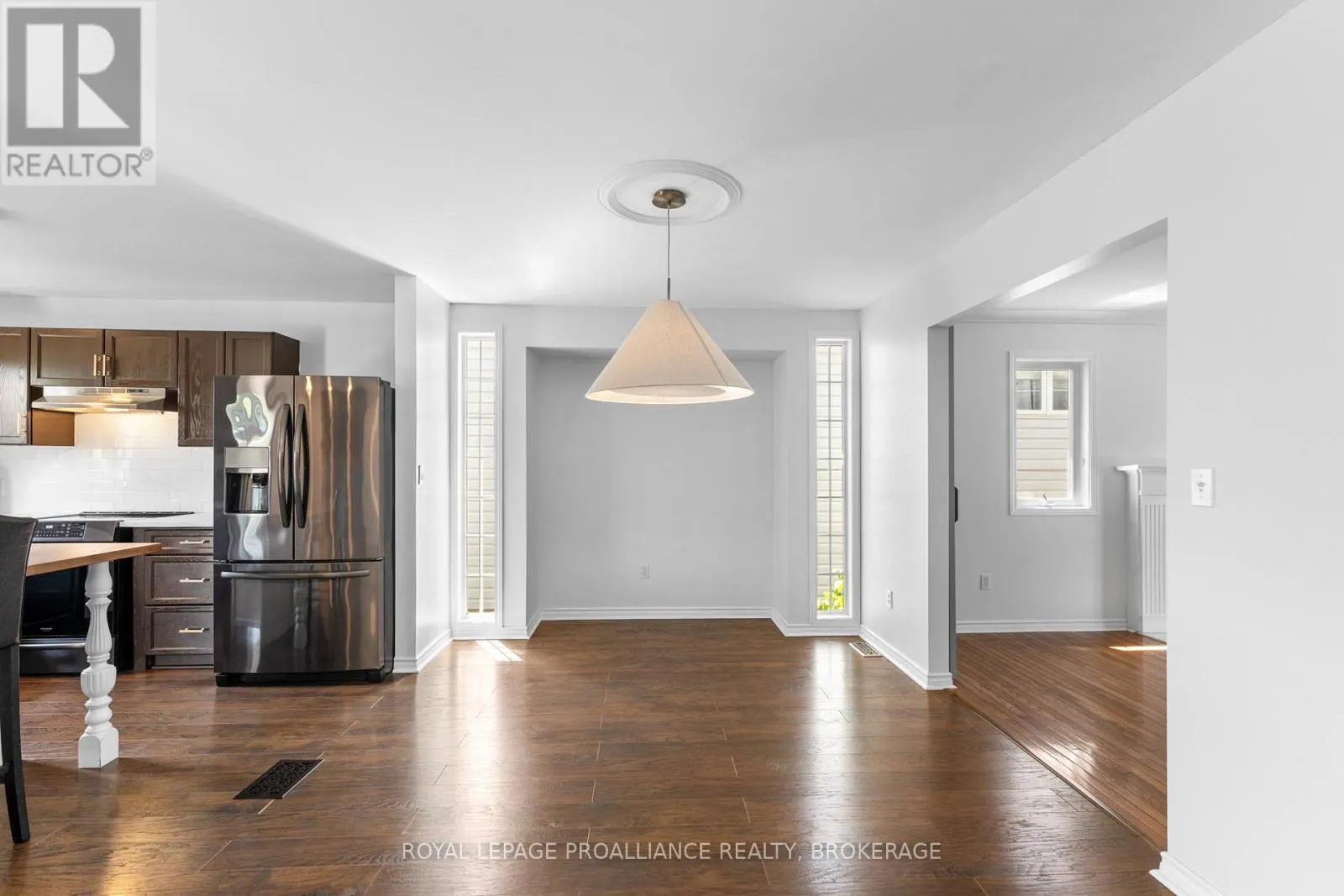 343 SUNRISE CRESCENT