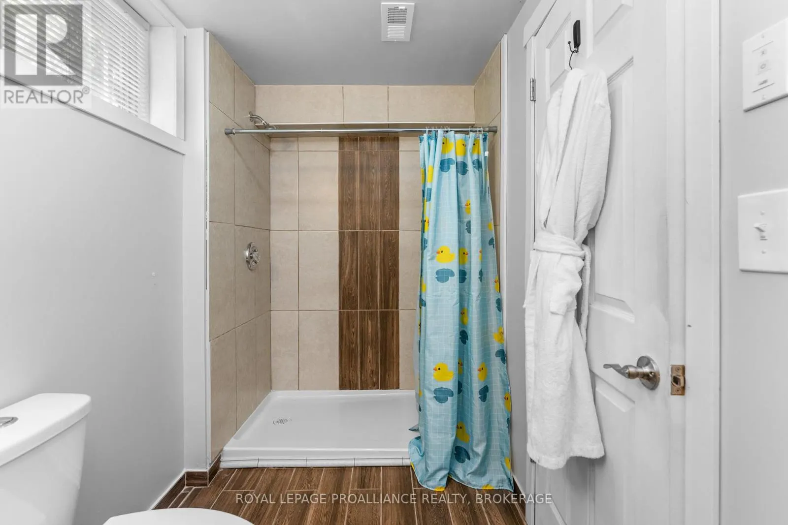 343 SUNRISE CRESCENT