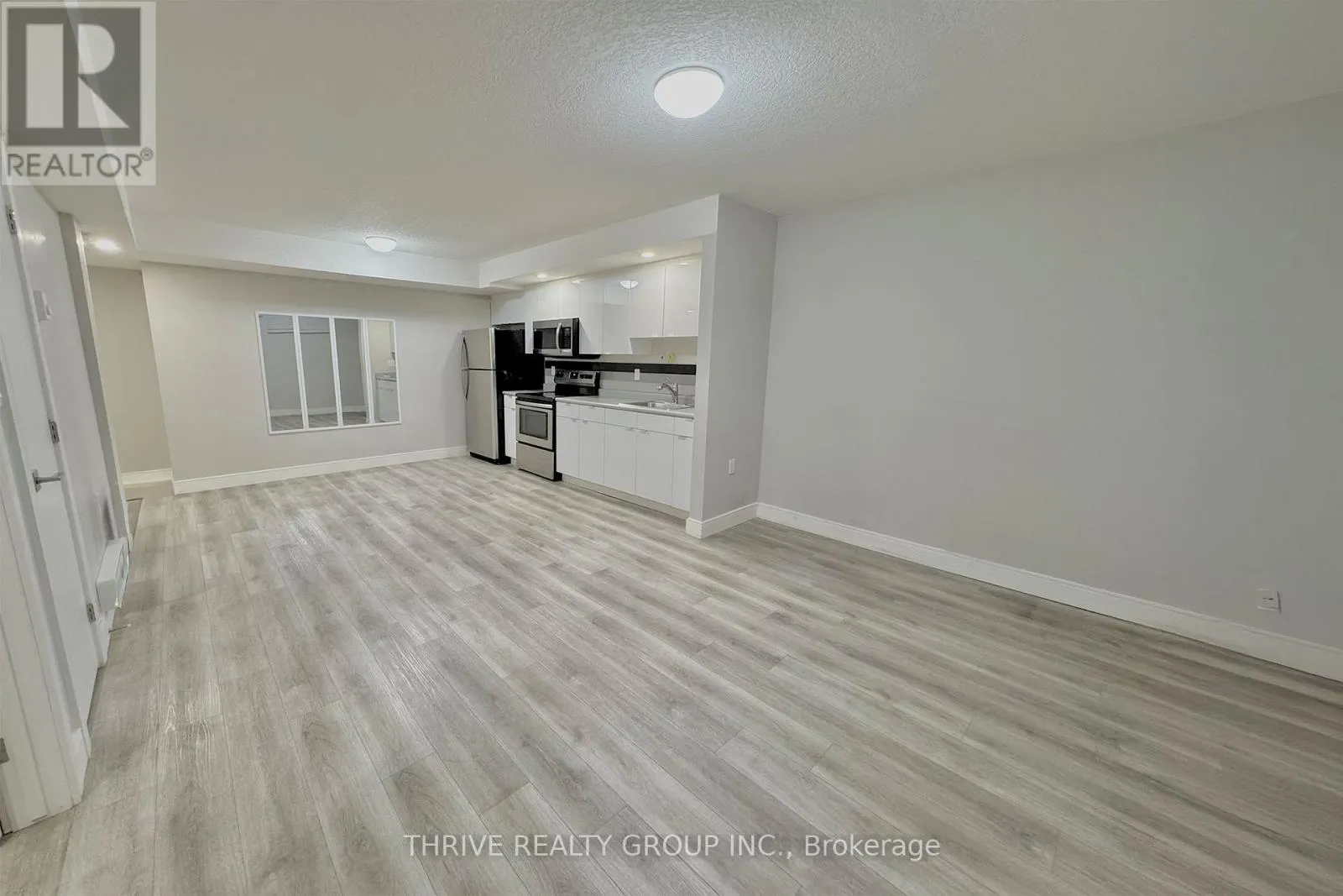 8 - 147 POND MILLS ROAD, #8