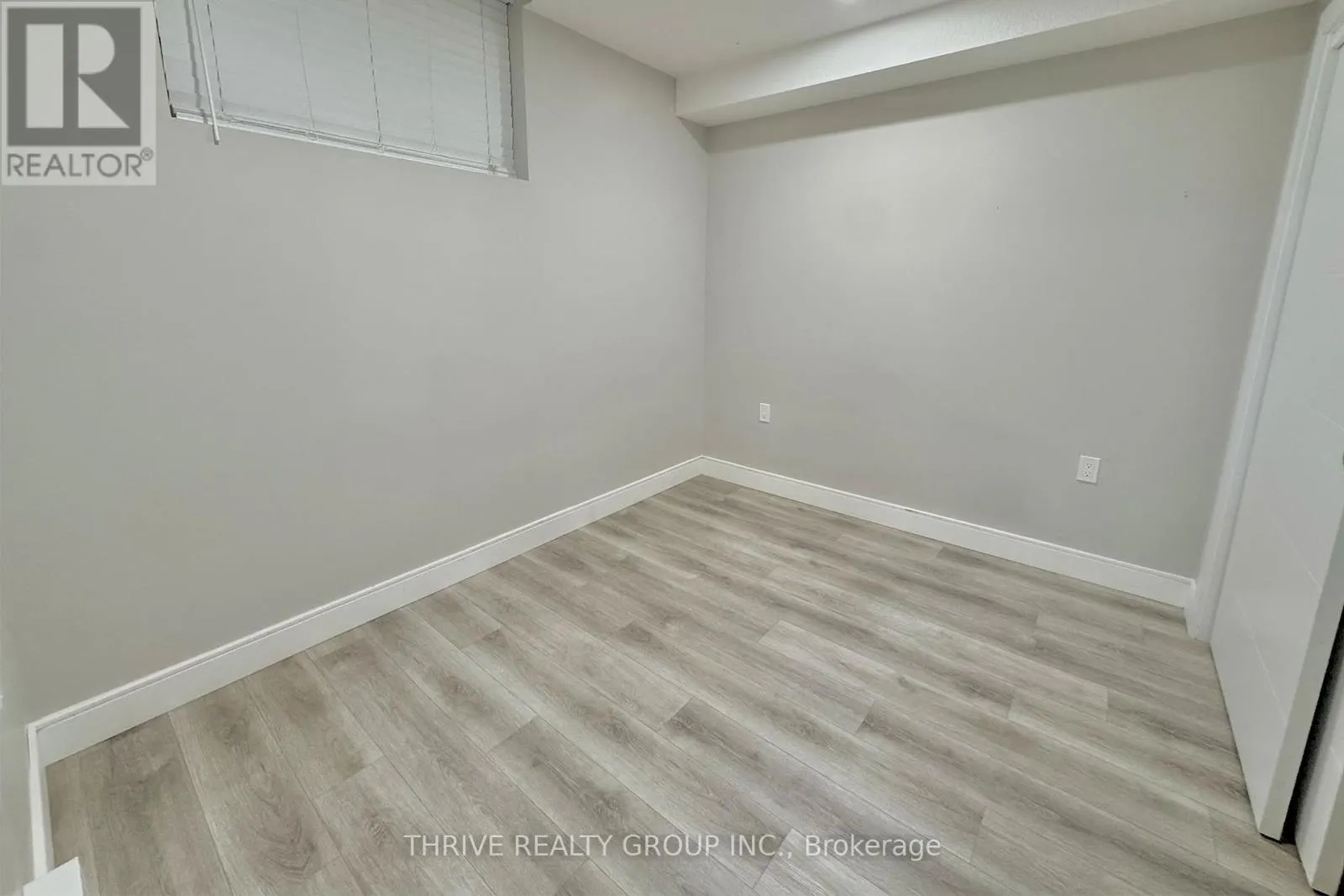 8 - 147 POND MILLS ROAD, #8