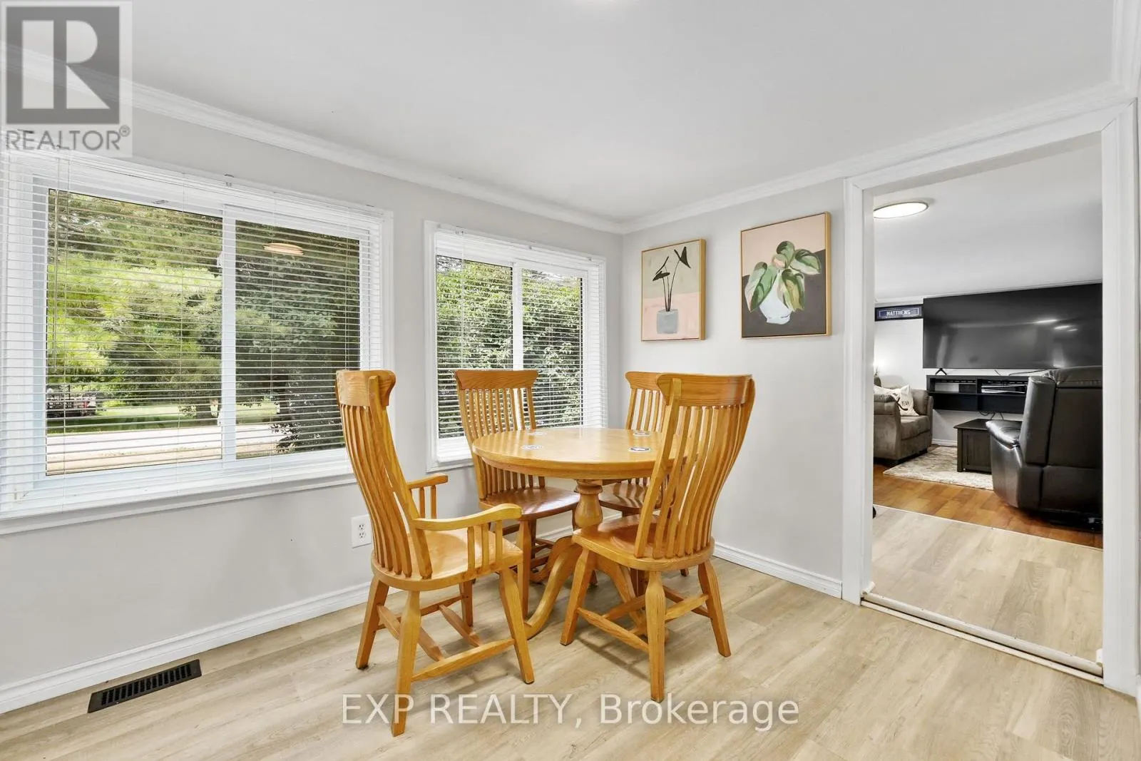 5421 LAKESHORE DRIVE