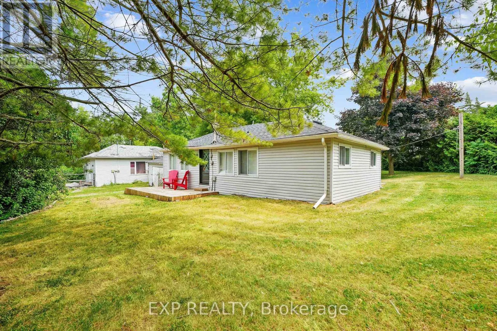 5421 LAKESHORE DRIVE