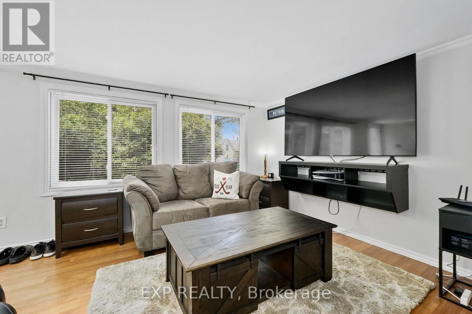 5421 LAKESHORE DRIVE