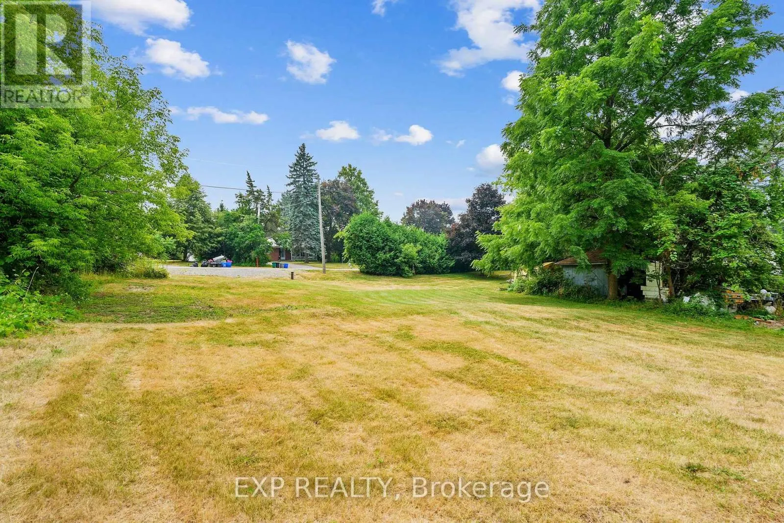 5421 LAKESHORE DRIVE