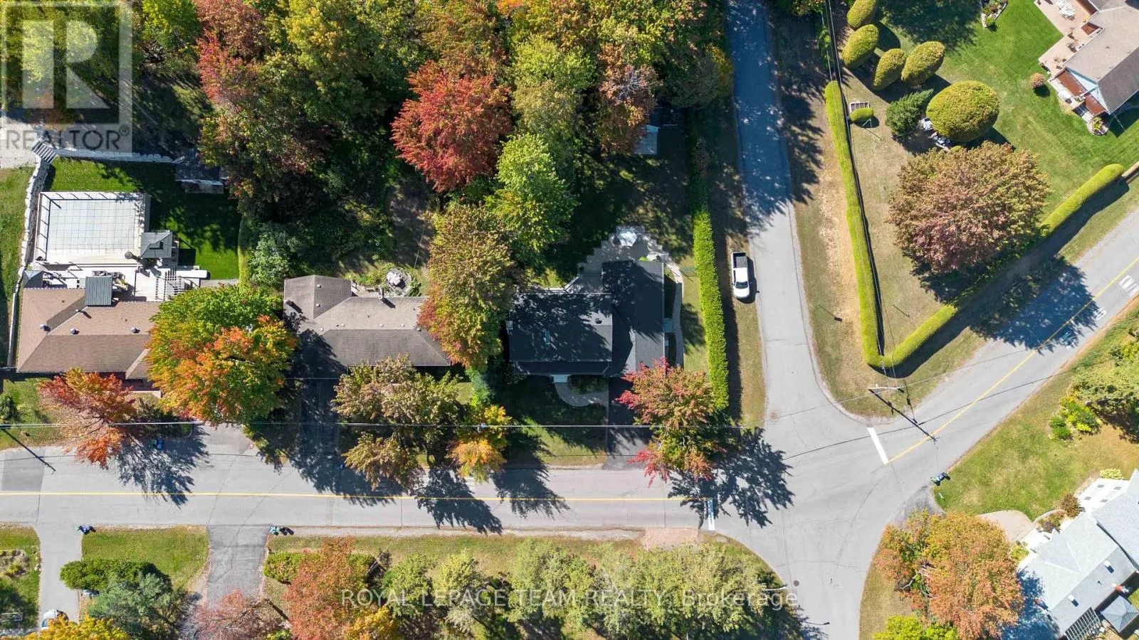60 VAAN DRIVE