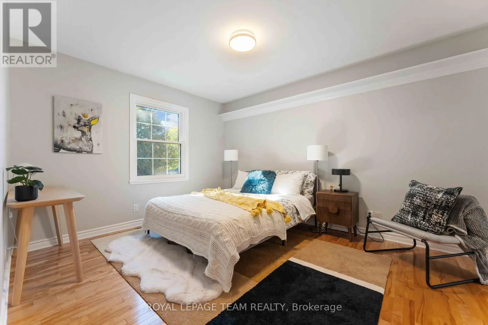 60 VAAN DRIVE