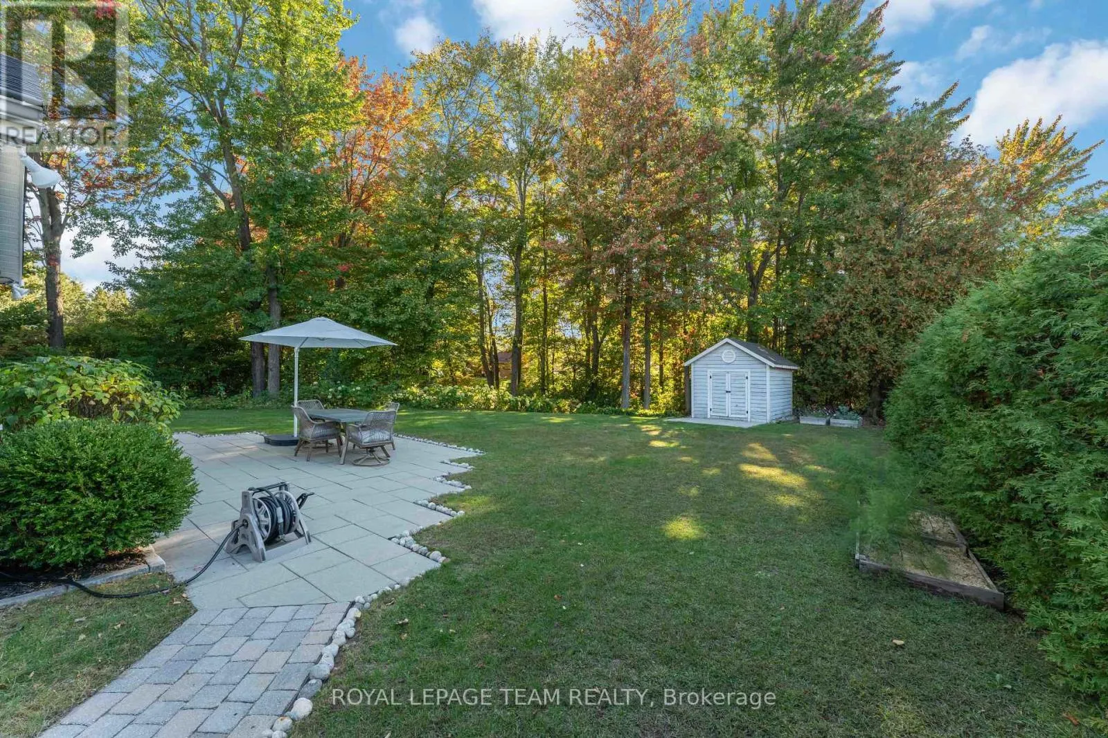 60 VAAN DRIVE