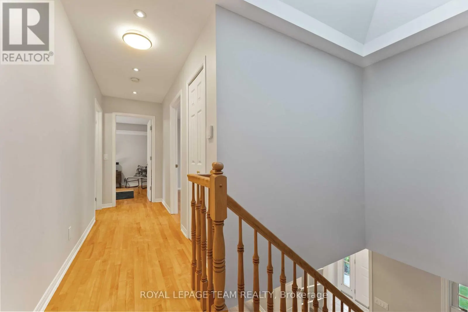60 VAAN DRIVE