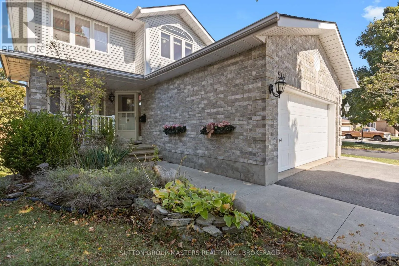 514 BARNSLEY CRESCENT