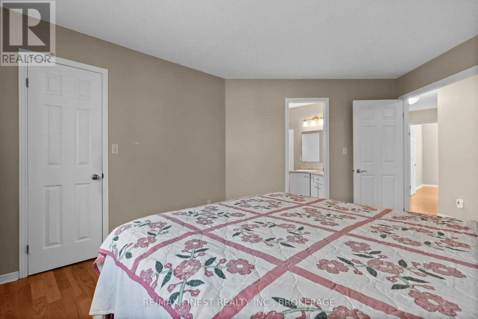 195 GREENLEES DRIVE