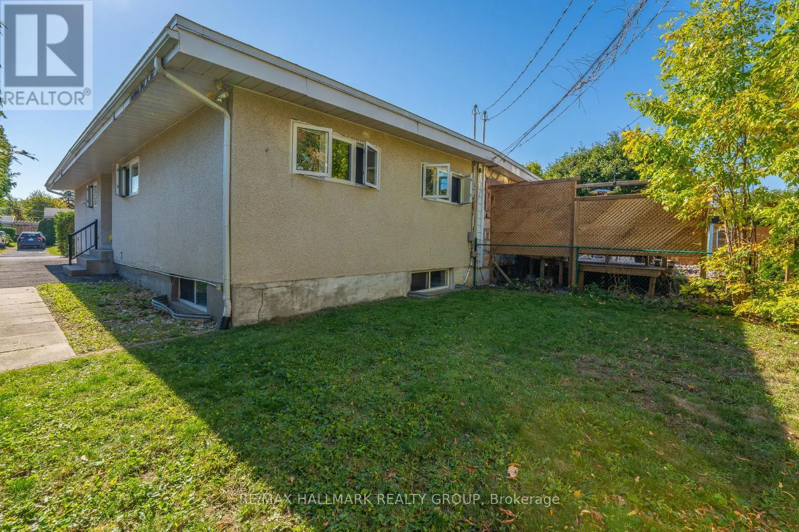 2437 TUPPER AVENUE