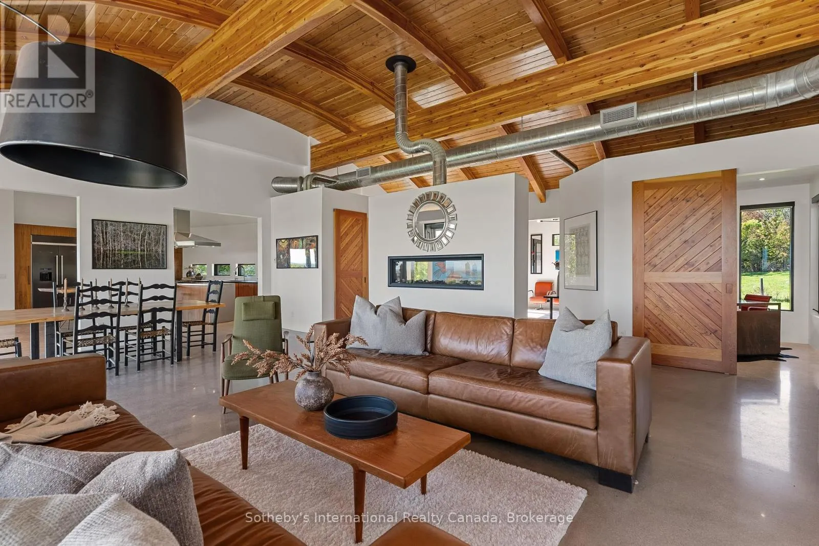 589903 GREY ROAD 19