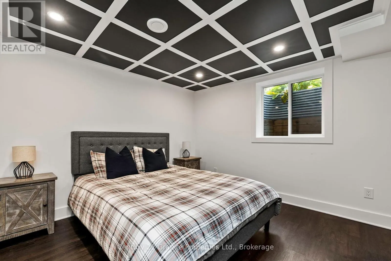 4 & 8 BARTLETT DRIVE