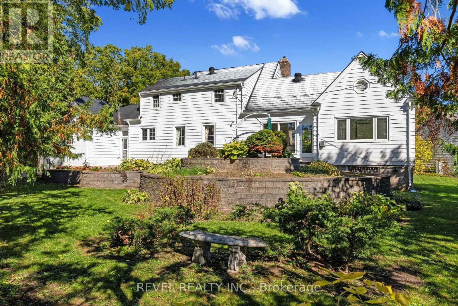 13 SYLVAN CRESCENT