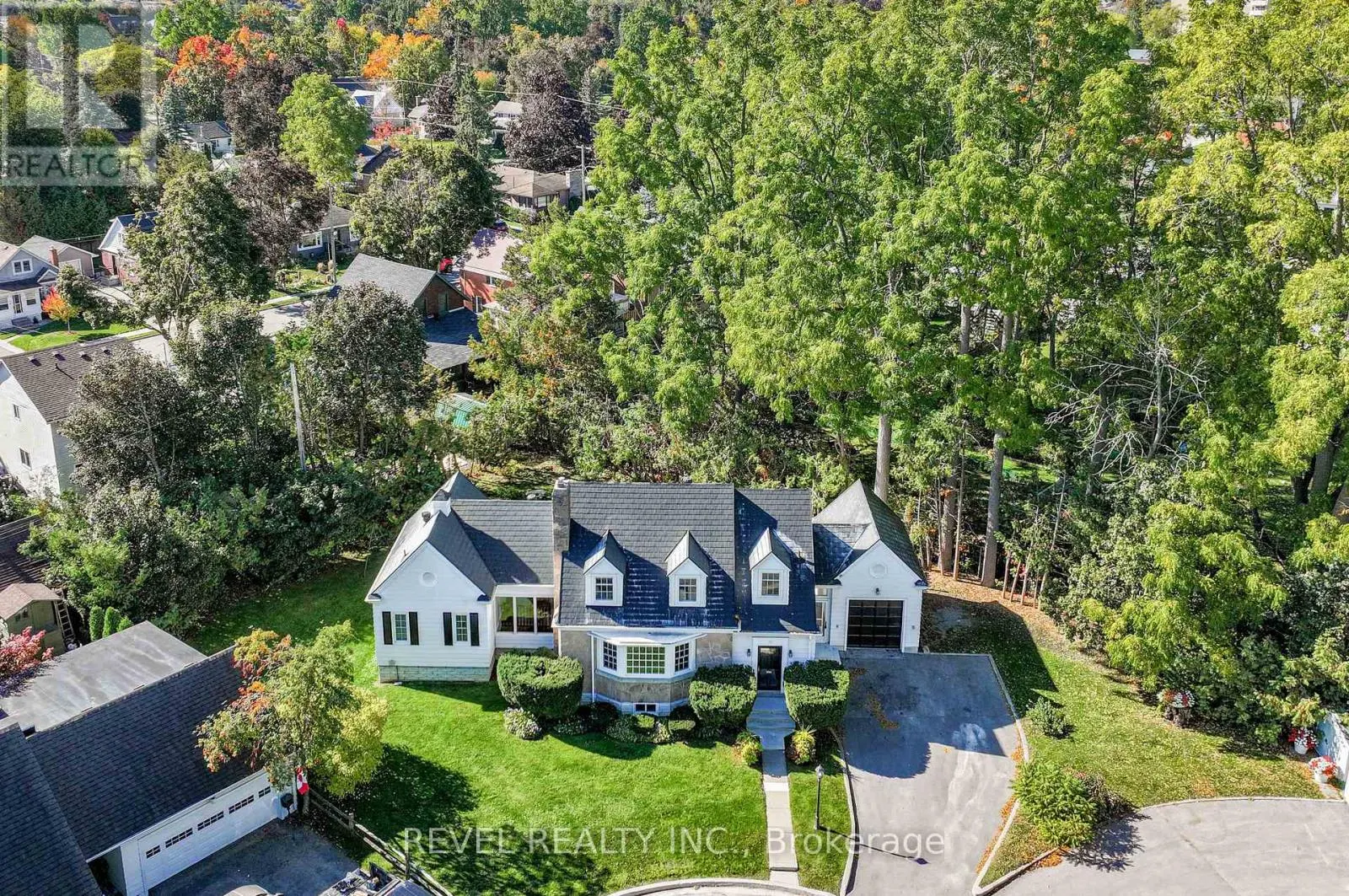 13 SYLVAN CRESCENT