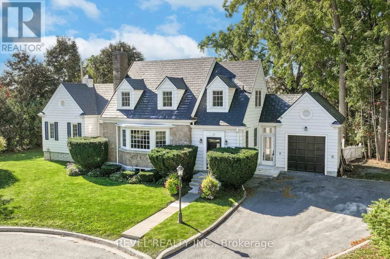 13 SYLVAN CRESCENT