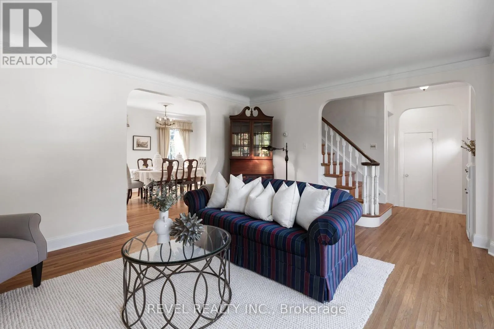13 SYLVAN CRESCENT