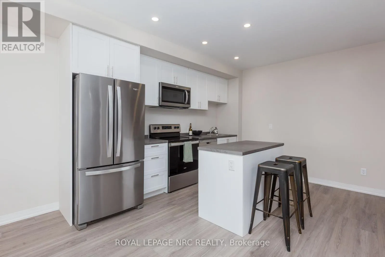 333 - 50 HERRICK AVENUE, #333