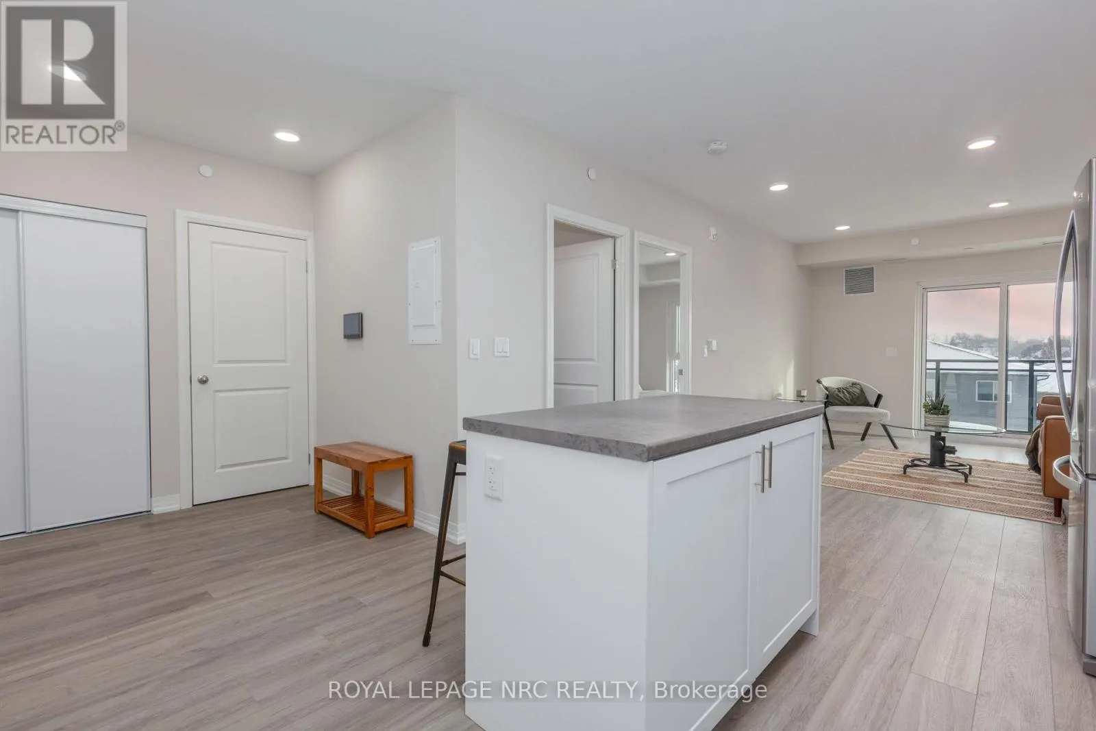 333 - 50 HERRICK AVENUE, #333