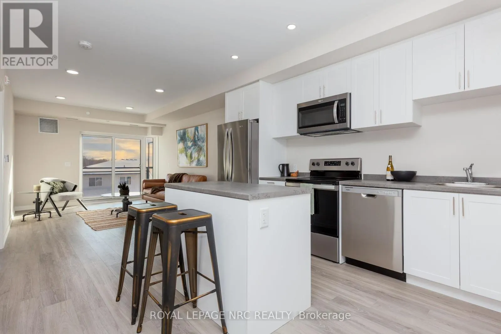 333 - 50 HERRICK AVENUE, #333