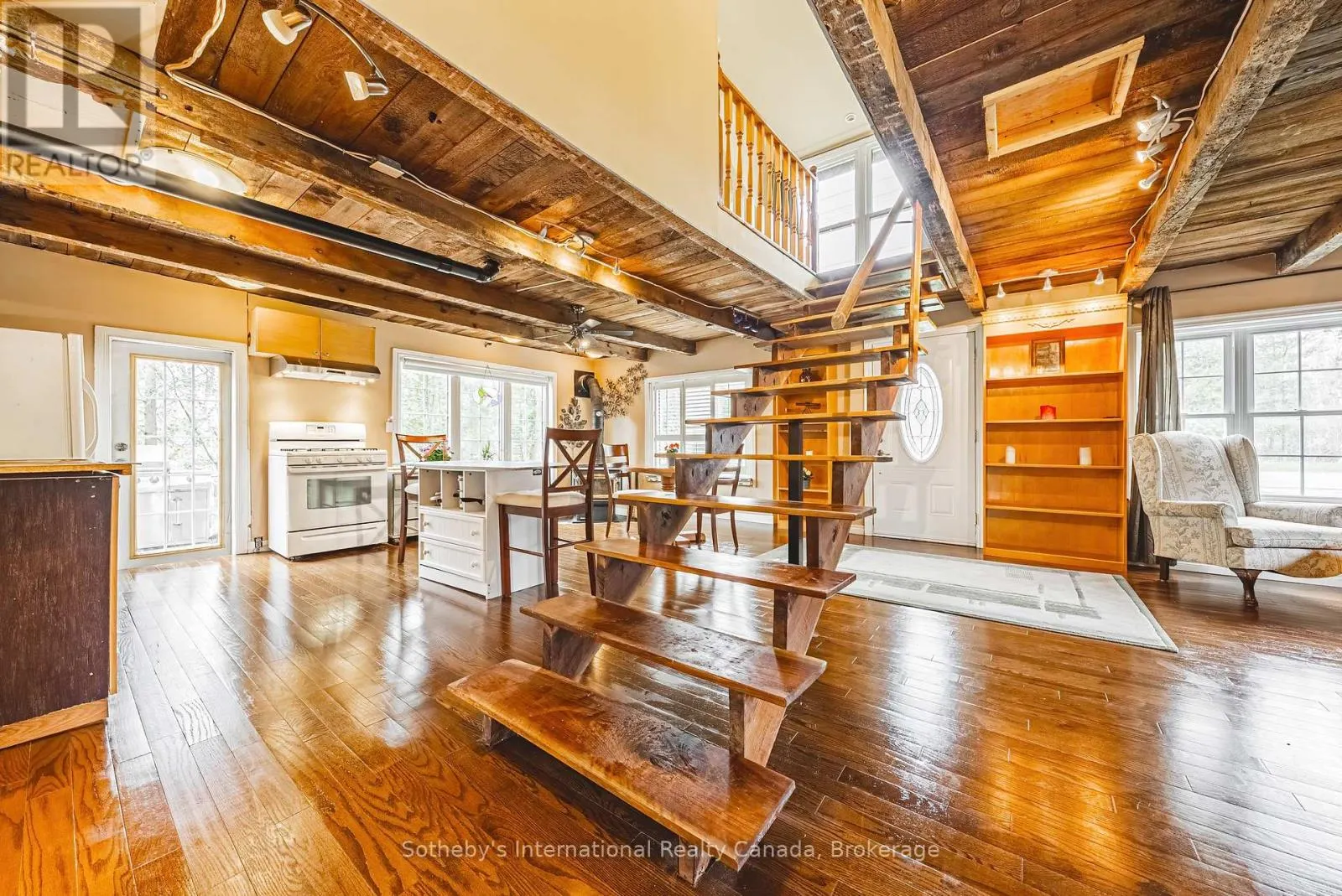1680 OLD BROCK STREET