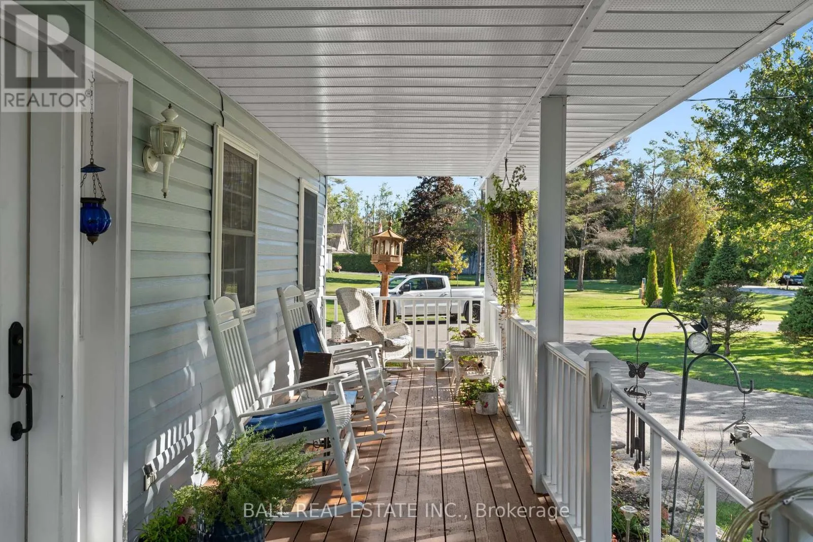 78 THOMAS DRIVE