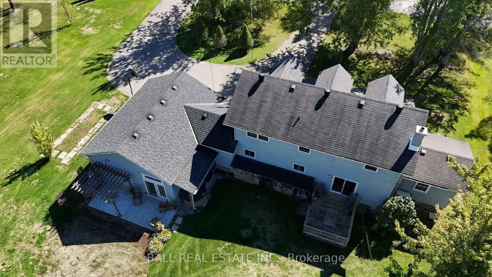 78 THOMAS DRIVE