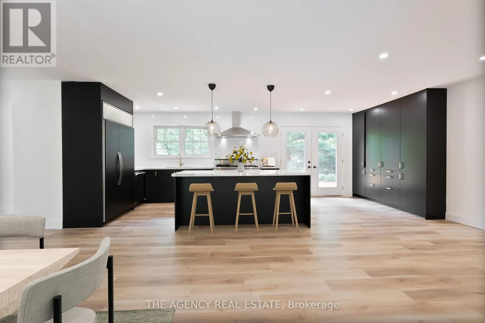 38 HUNT VILLAGE CRESCENT