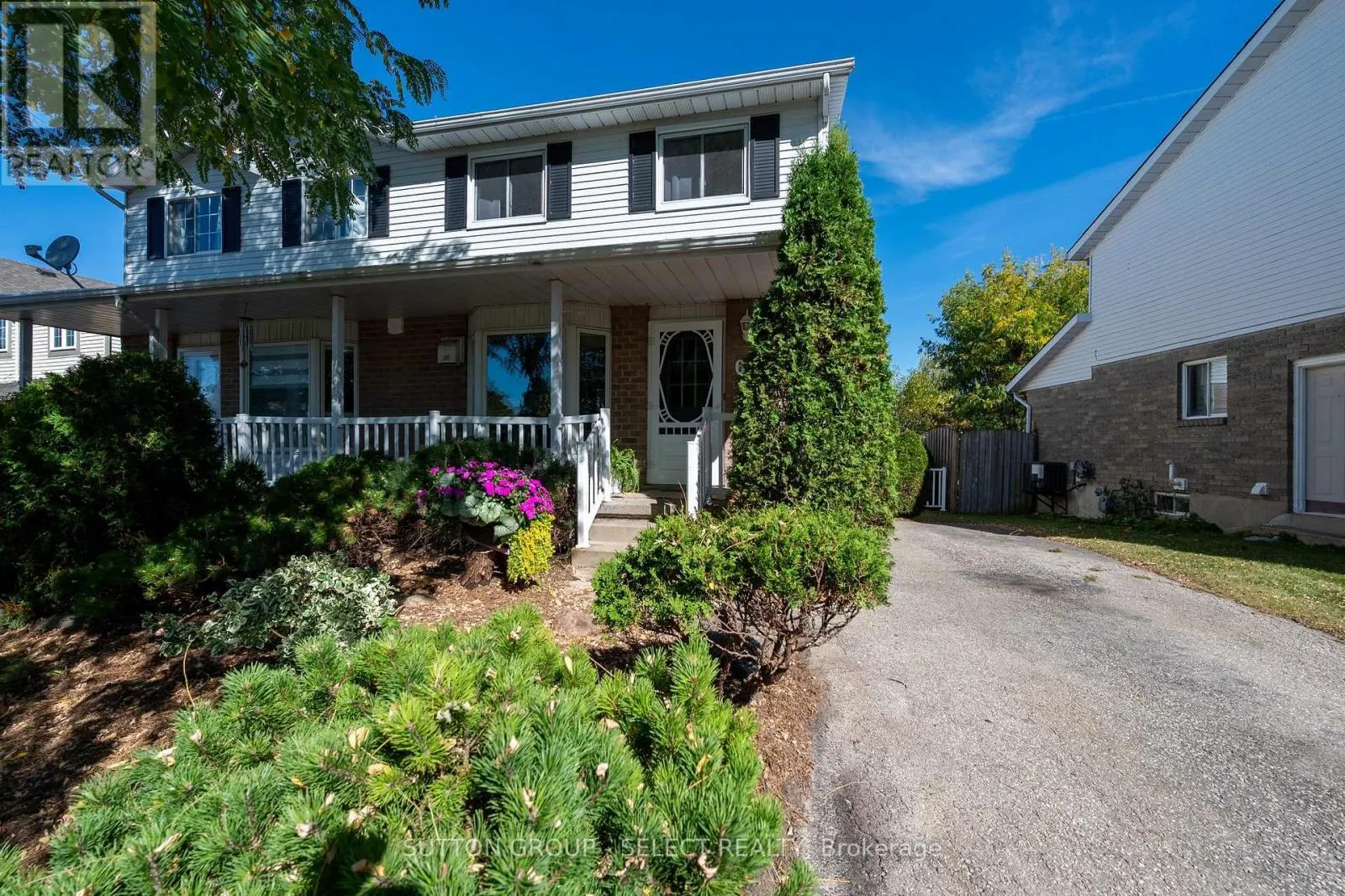 B - 608 ROYAL BEECH DRIVE, #B