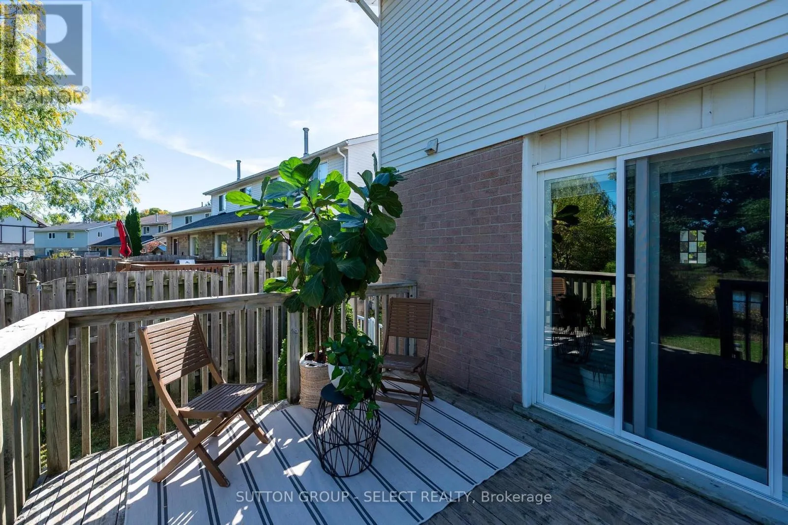 B - 608 ROYAL BEECH DRIVE, #B