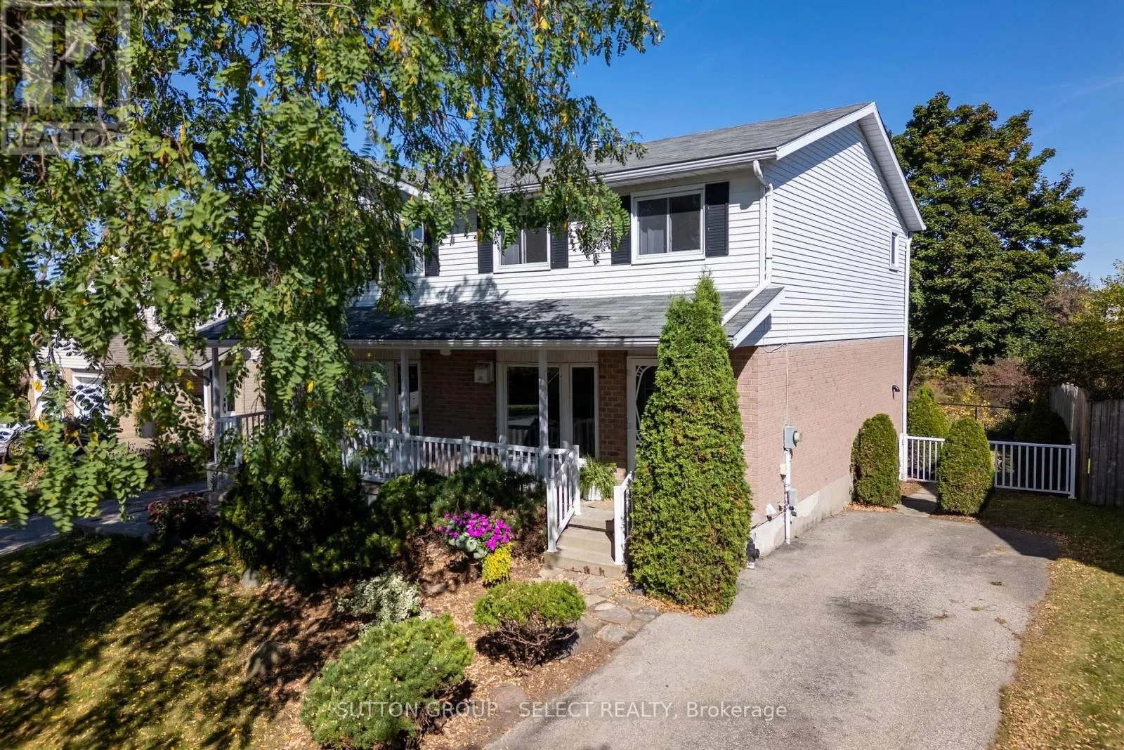 B - 608 ROYAL BEECH DRIVE, #B