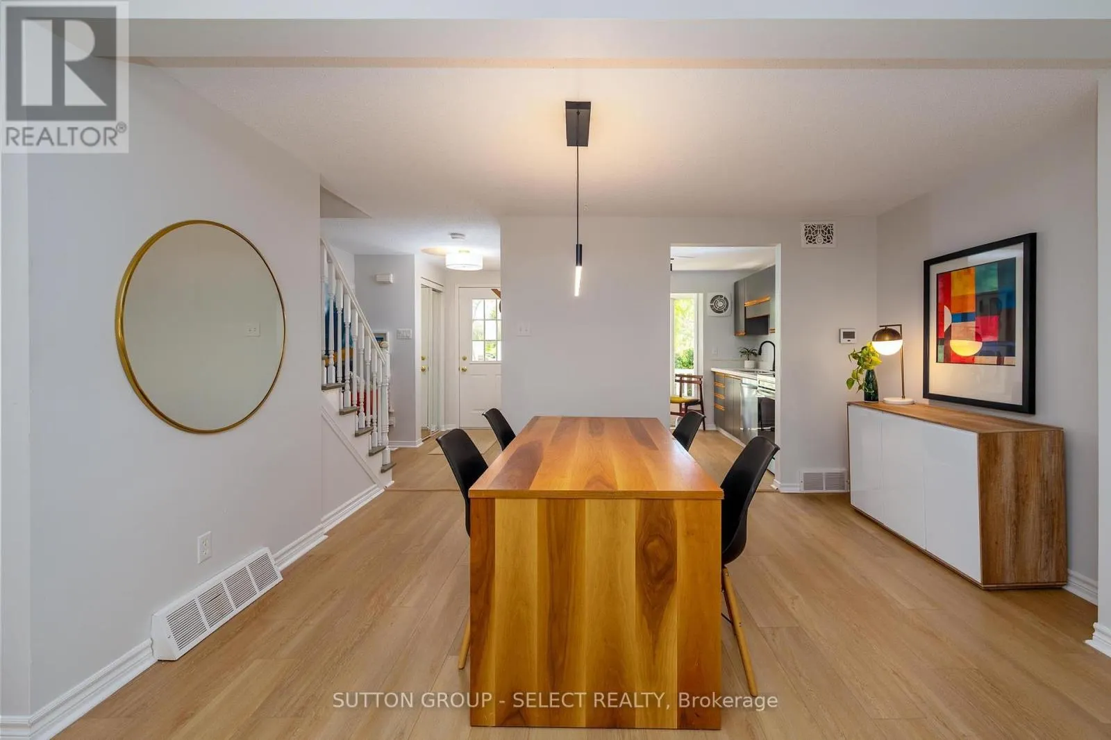 B - 608 ROYAL BEECH DRIVE, #B