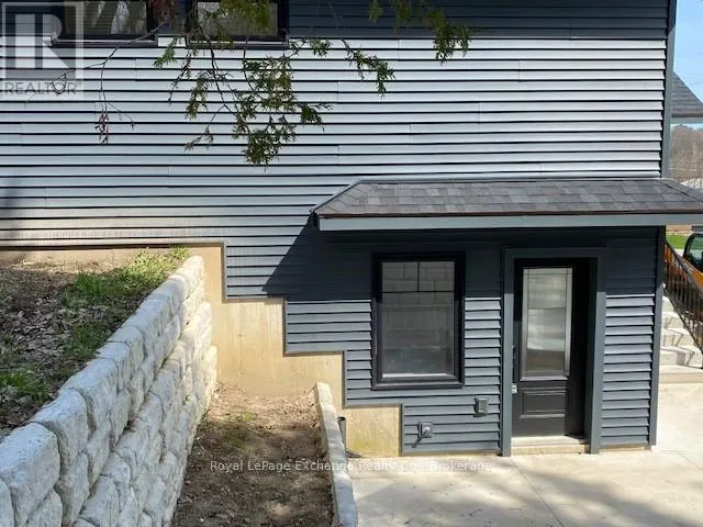 105 MAPLE STREET