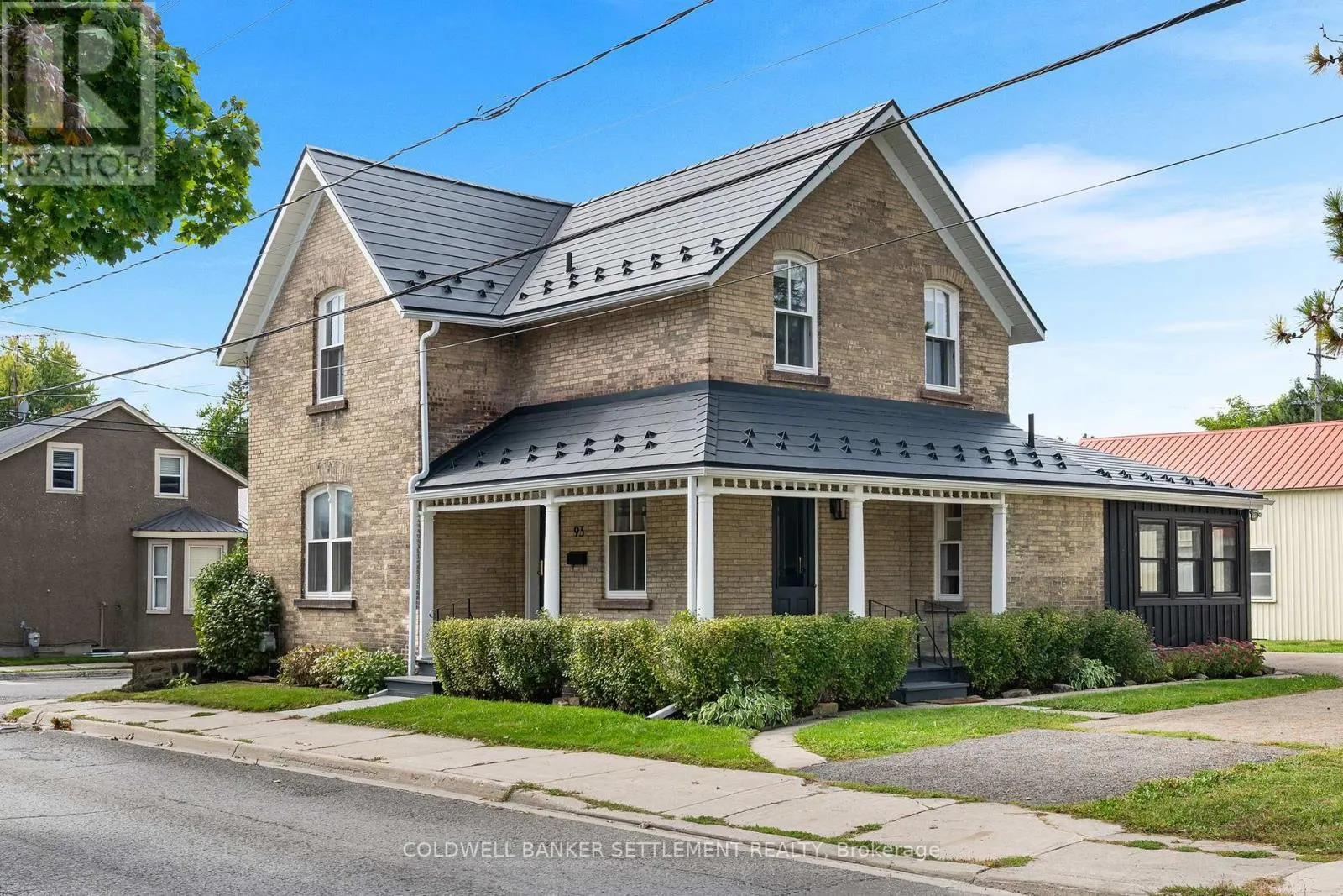 93 PETER STREET
