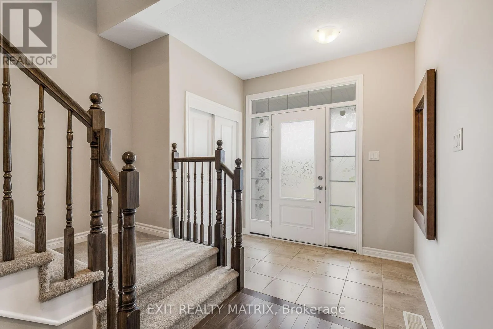 682 DECOEUR DRIVE