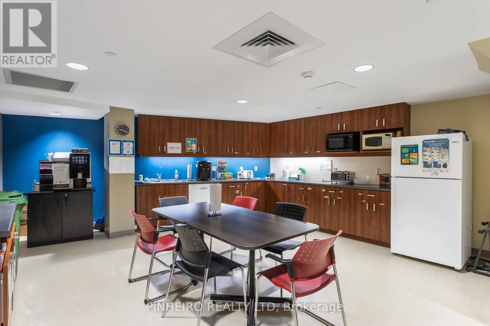 101 - 123 ST GEORGE STREET, #101