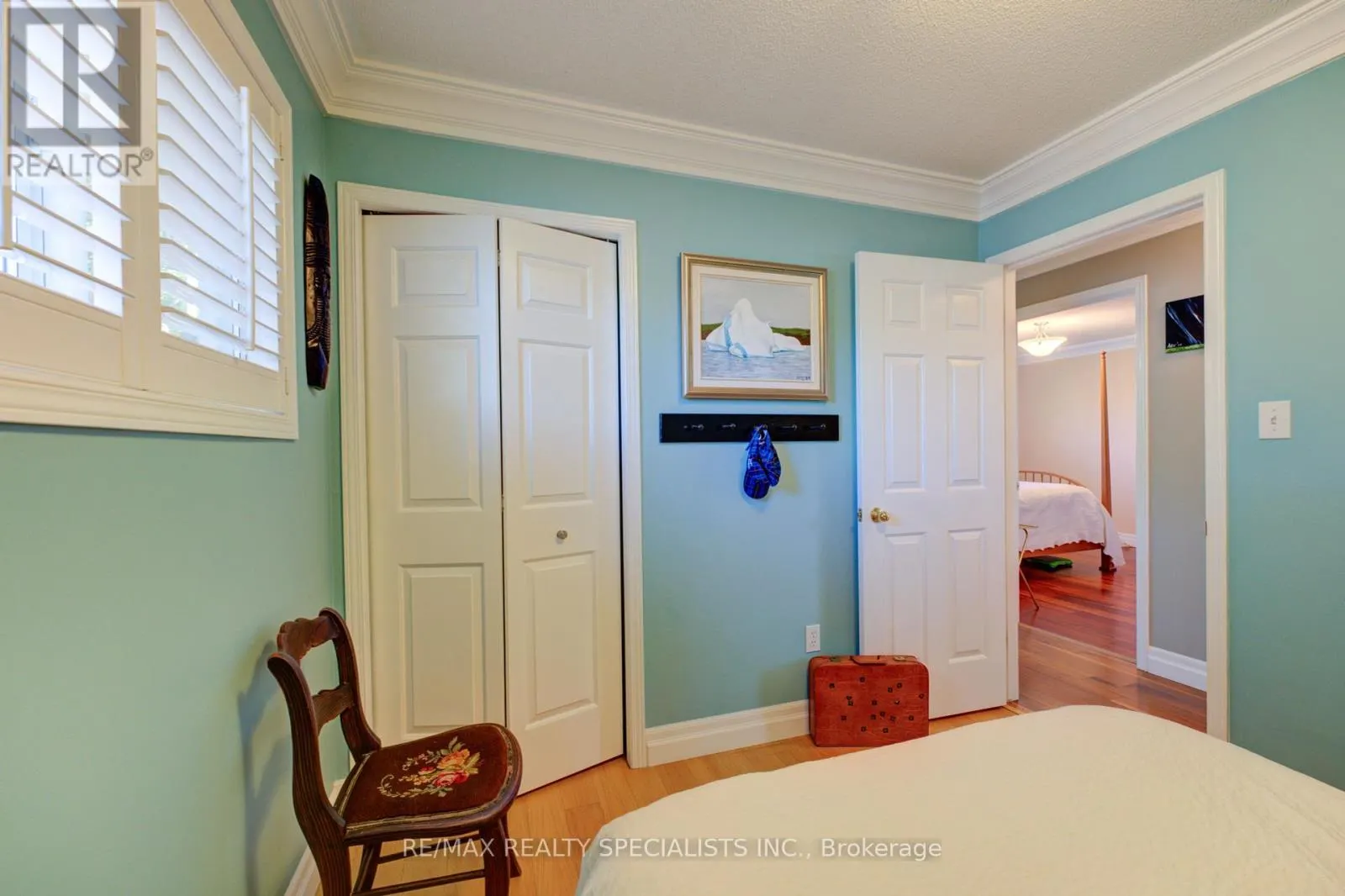 52 CHILDERHOSE CRESCENT