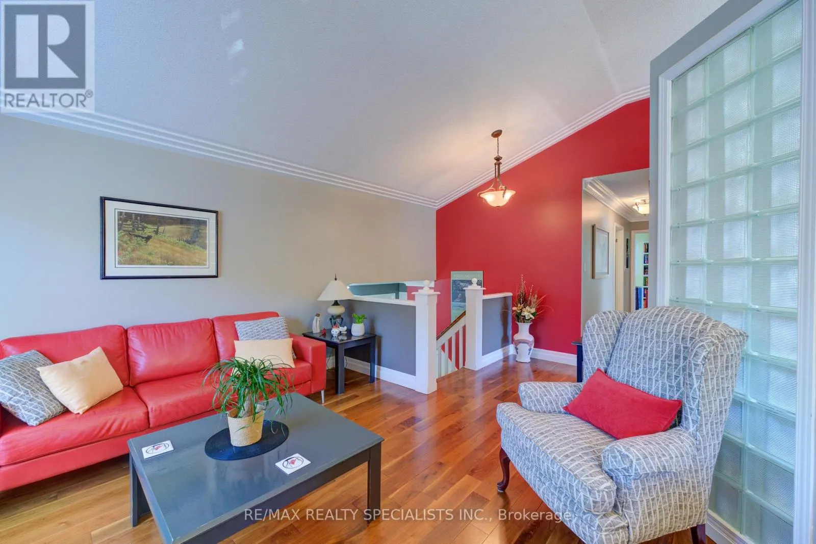 52 CHILDERHOSE CRESCENT
