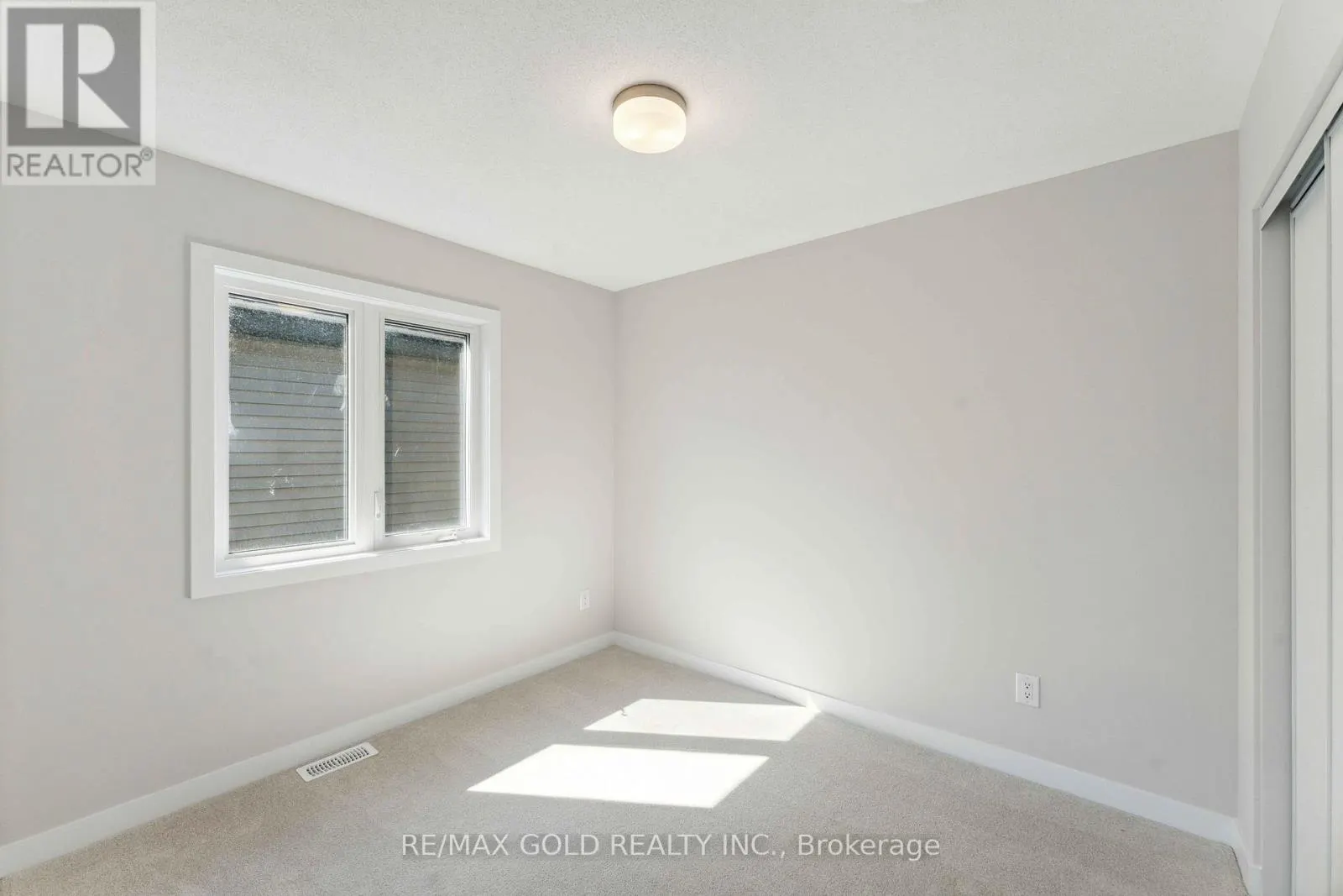 356 PENINSULA ROAD