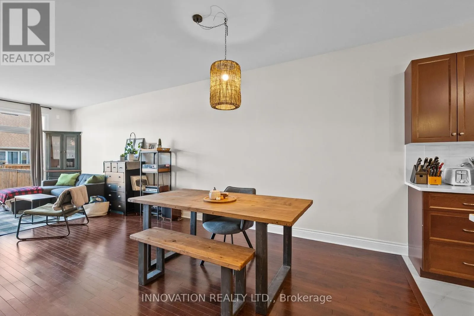 6 BORLAND DRIVE