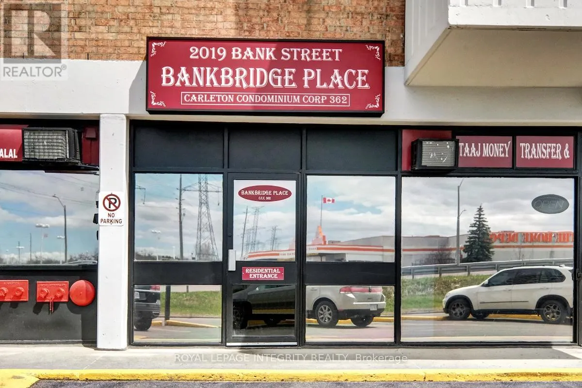 107 - 2019 BANK STREET